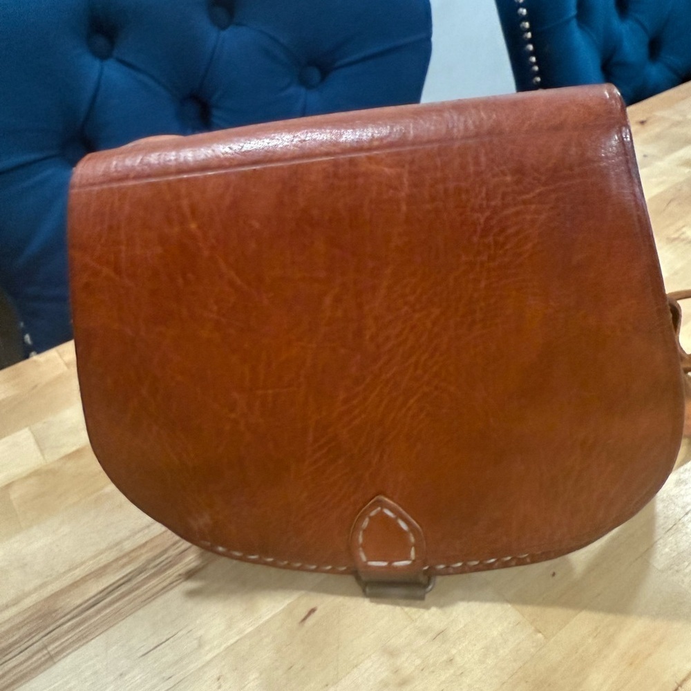 Vintage Rich Brown Leather Crossbody Bag - Picture 3 of 16